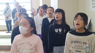 IMG_6879s.jpg IMG_6879s.jpg